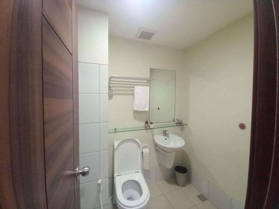 Affordable Rent At Apartment *
